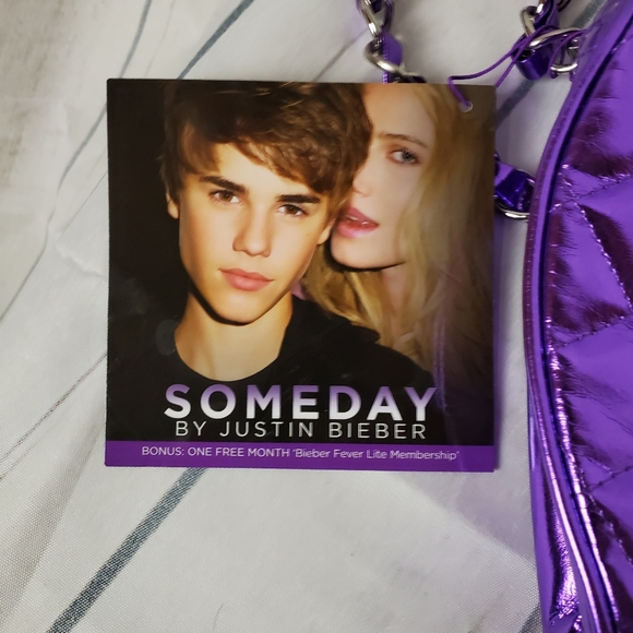 Justin Bieber Metallic Purple Quilted Heart Handbag Dead Stock Chain Strap - Picture 12 of 12